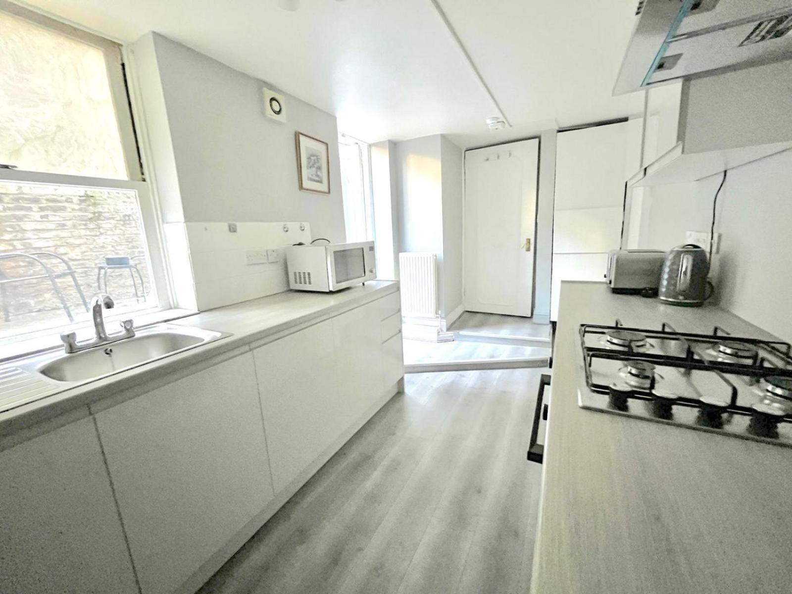 Charming 1-bedroom Flat For Rent In Appartement Londres