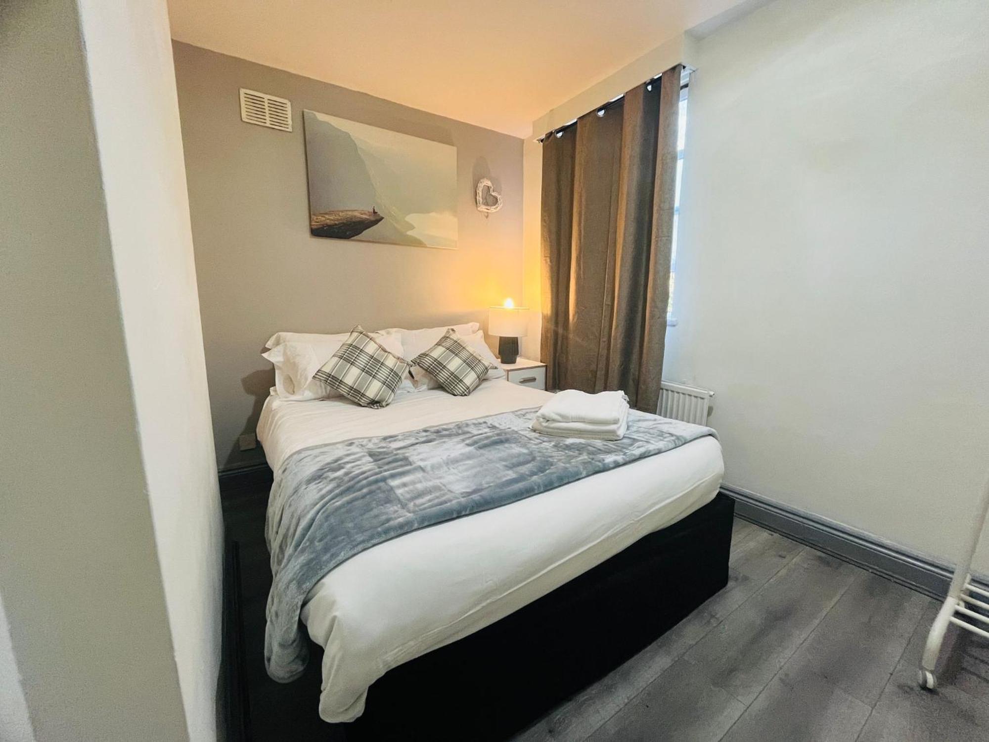 Charming 1-bedroom Flat For Rent In *